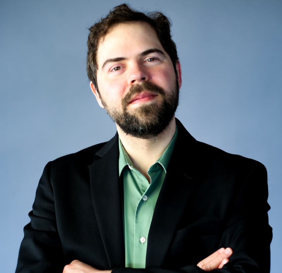 Joel Rogier Headshot
